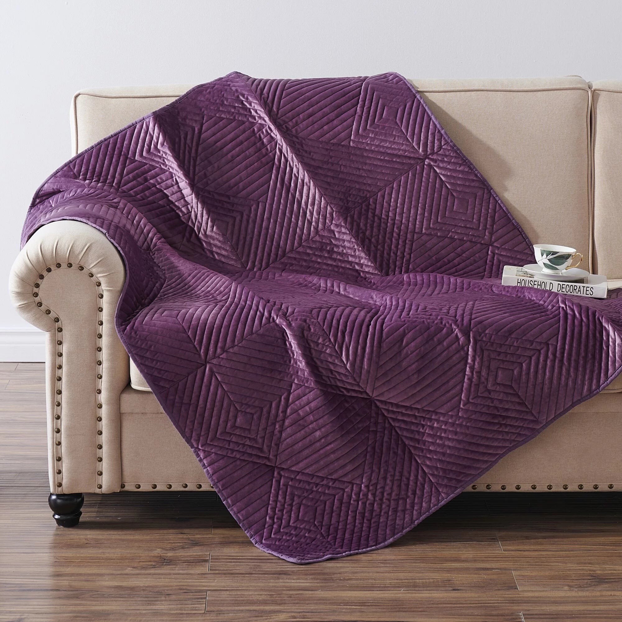 Riviera Velvet Quilted Throw Blanket Mauive V92854