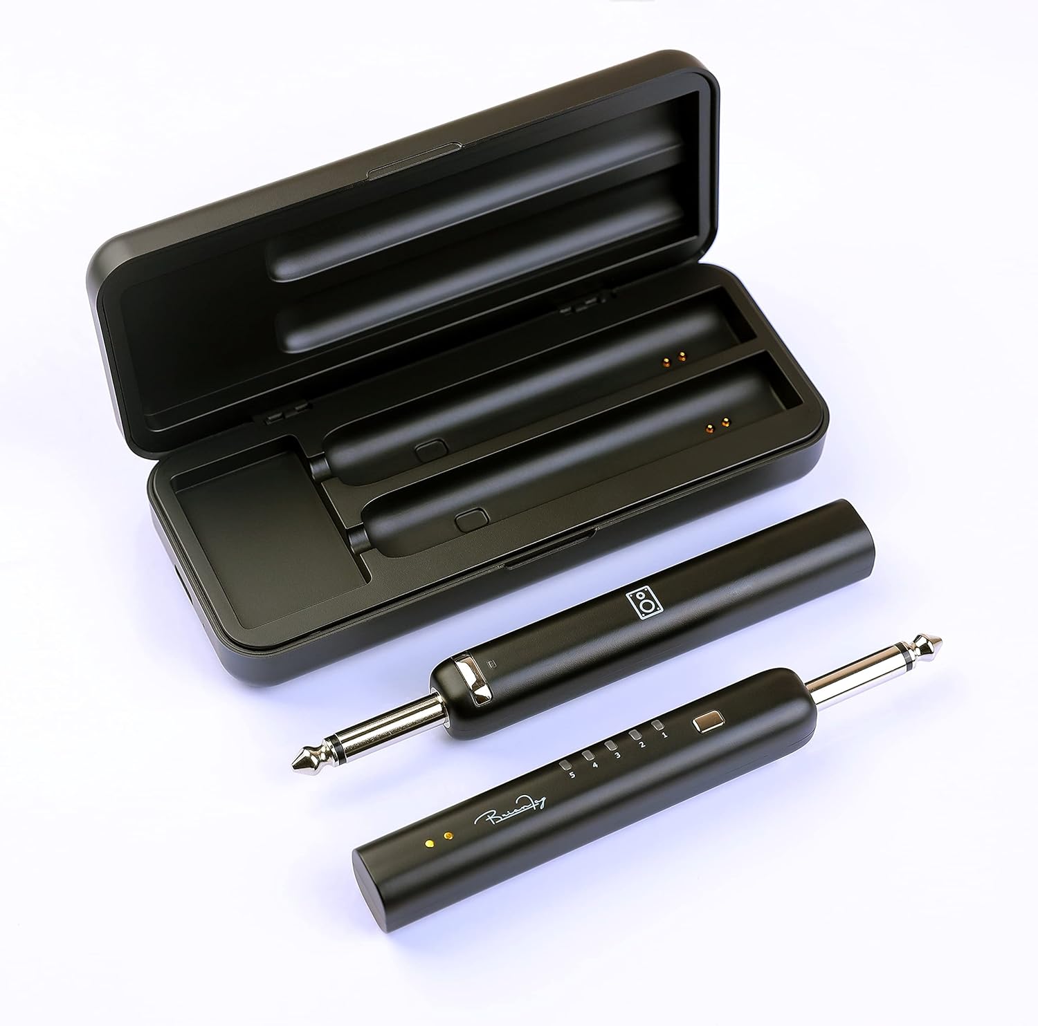 Rechargeable UHF Band Wireless System for Guitar and Bass P258008