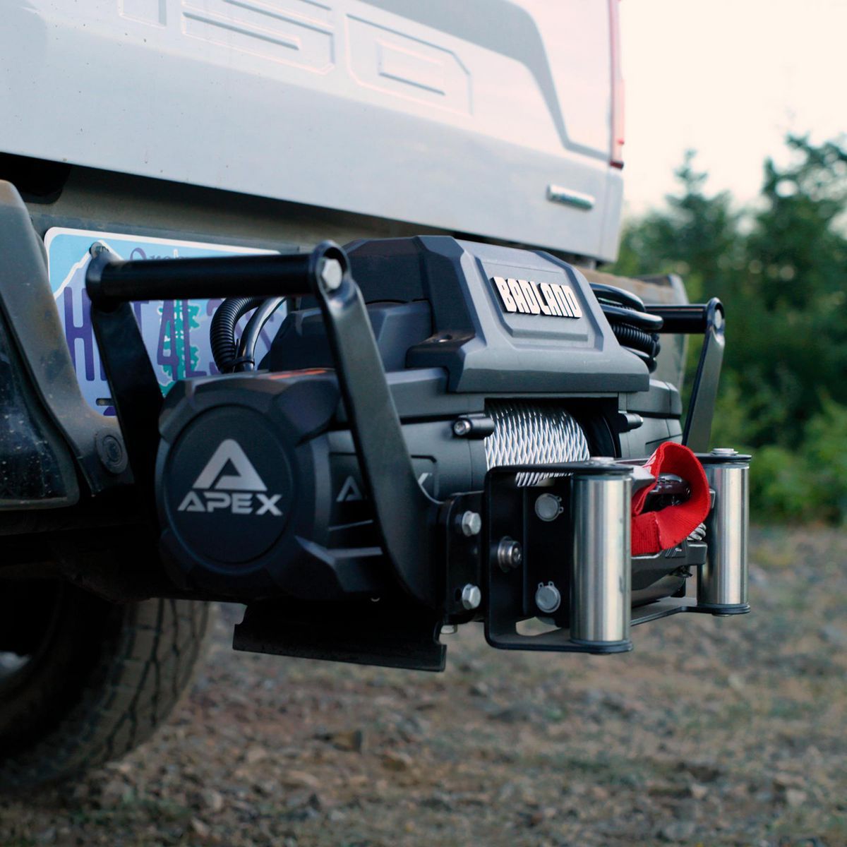 12,000 lb. Winch with Steel Rope and Wireless Remote F1461