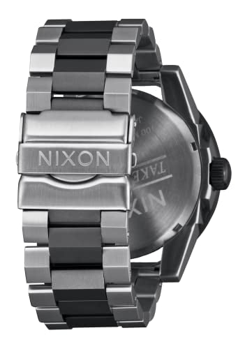 100m Water Resistant XL Men’s Watch with Stainless Steel Band L469