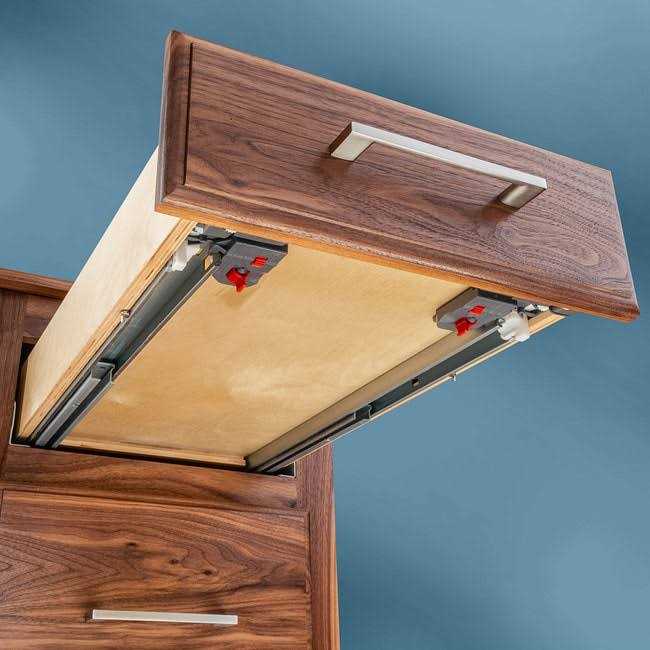 Soft-Close Undermount Drawer Slides B627