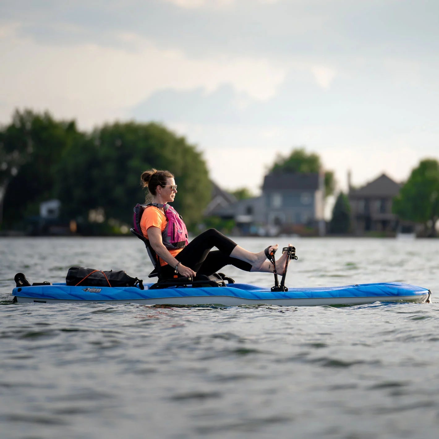 Sit-on-Top Recreational Pedal Kayak - 10 ft - Vapor Deep Blue/White V29004