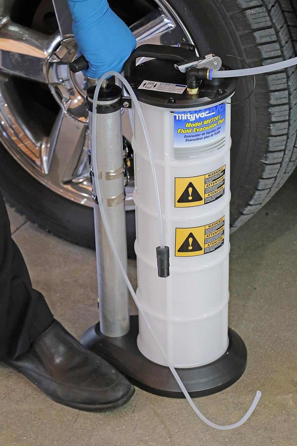 Manual Fluid Evacuator with 2.3 Gallon Reservoir G61543