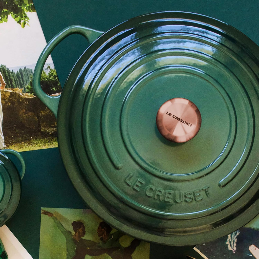 6.75-quart Enameled Cast Iron Round Wide Oven with Copper Knob F688455