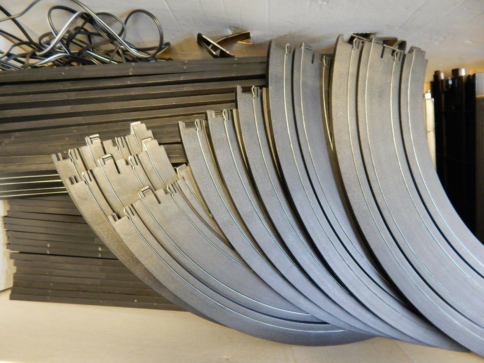 2-in-1 Race Track Slot Car Set 4 Cars K44213