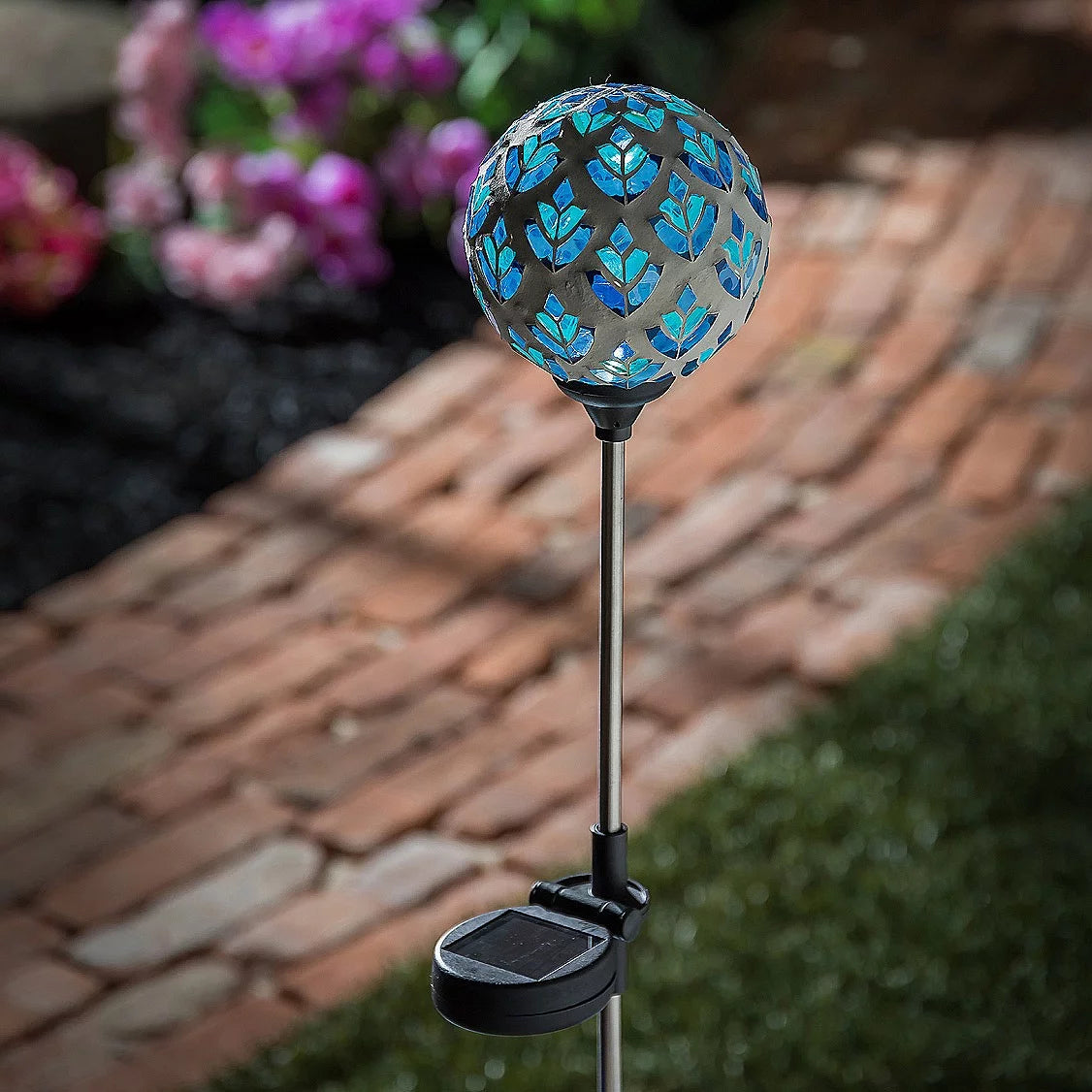 22"H Solar Mosaic Globe Garden Stakes, Peacork Blue G658