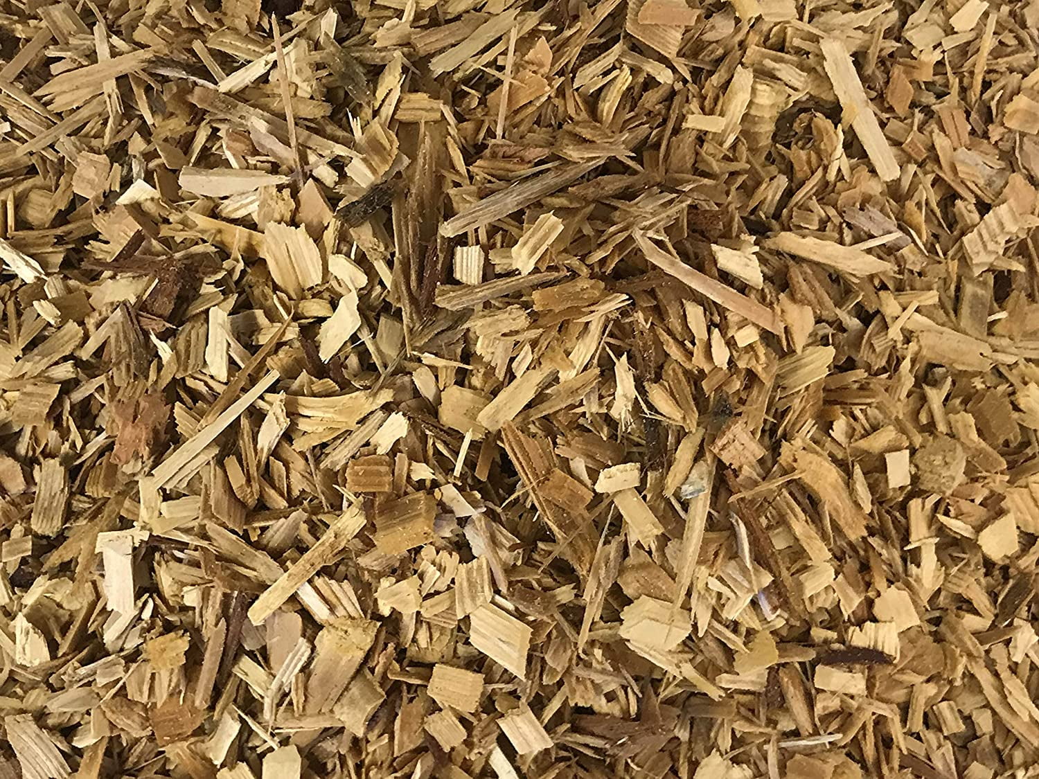 Cedar Wood Chip Mulch (42 Quarts) V3859