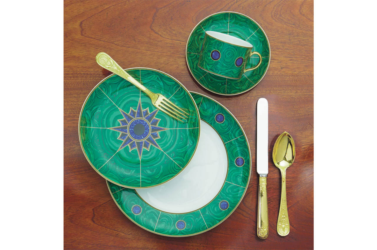 4 Piece Place Setting U717