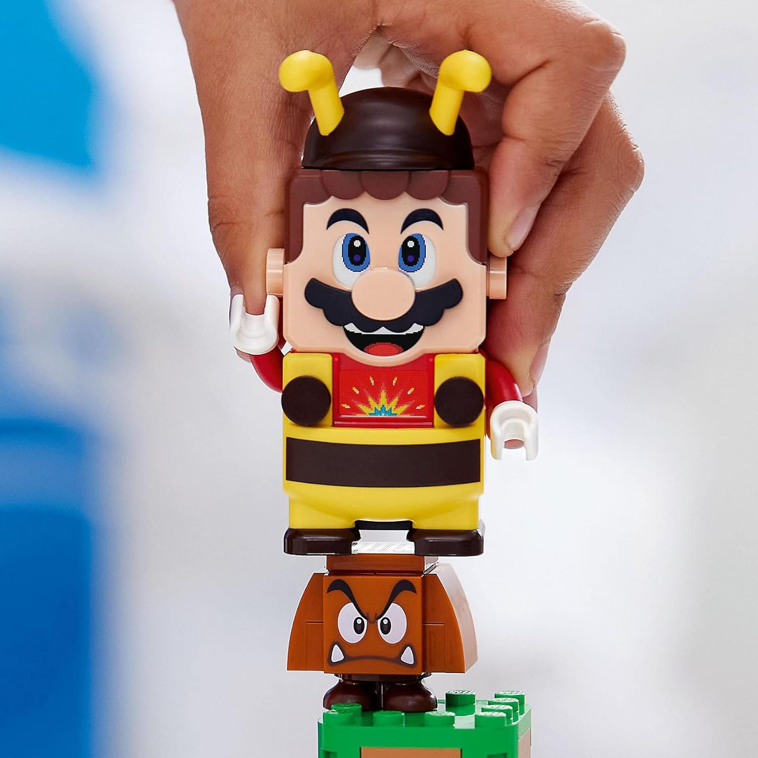 Bee Mario Power-Up Pack Building Kit (13 Pieces) C15069